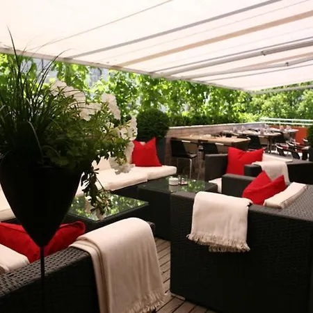 Hotel Gasthof Zum Roten Löwen 3*